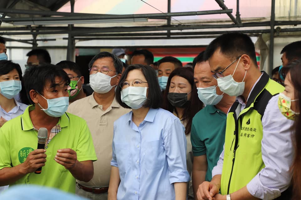 總統、院長南下勘災,農委會公告10縣市現金救助拚一個月發放